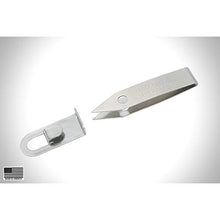 Load image into Gallery viewer, 3 Pack Uncle Bill&#39;s Sliver Gripper Precision Key Chain Tweezers
