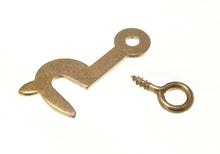 Load image into Gallery viewer, Lot Of 200 Of Each Side Hook 25Mm And Eye Right Hand Eb Brass Plated 25Mm

