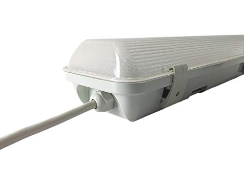 36W Commercial Outdoor Integrated 2 Ft. Vapor Tight Water Resistant Anti-Fogging LED Fixture - 6500K - 3,600 Lumen (Plugin)