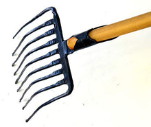 Load image into Gallery viewer, Solid Aim Tools Ergonomic Forged Pitch Fork,Professional Welded Bedding Fork,Forged Ensilage Manue Fork-Heavy Duty Hardwood Handle, Overall in Length 63&quot; or Over.Simple Assembly Required !

