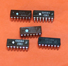 Load image into Gallery viewer, S.U.R. &amp; R Tools K131LA4 Analogue SN74H10N IC/Microchip USSR 10 pcs
