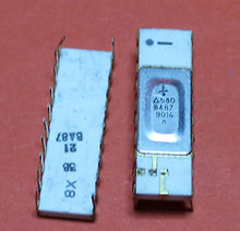 Load image into Gallery viewer, S.U.R. &amp; R Tools IC/Microchip 580VA87 USSR 1 pcs
