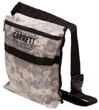 Load image into Gallery viewer, Garrett Pro-Pointer II, Edge Digger with Sheath and Camo Finds Pouch Combo
