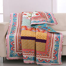 Load image into Gallery viewer, Greenland Home Thalia Quilted Cotton Throw
